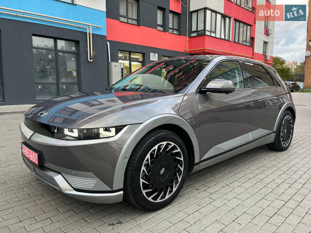 Серый Хендай Ioniq 5, объемом двигателя 0 л и пробегом 108 тыс. км за 26800 $, фото 1 на Automoto.ua