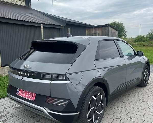 Сірий Хендай Ioniq 5, об'ємом двигуна 0 л та пробігом 113 тис. км за 24506 $, фото 4 на Automoto.ua