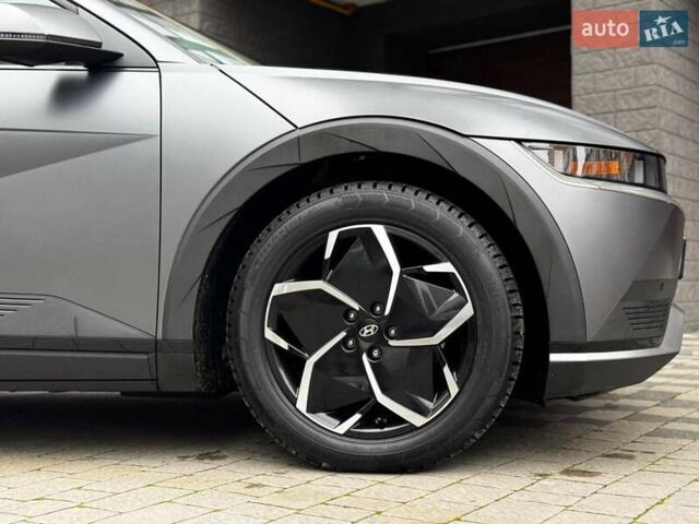 Сірий Хендай Ioniq 5, об'ємом двигуна 0 л та пробігом 43 тис. км за 28900 $, фото 6 на Automoto.ua