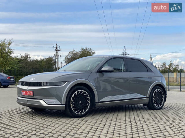 Серый Хендай Ioniq 5, объемом двигателя 0 л и пробегом 130 тыс. км за 28200 $, фото 159 на Automoto.ua