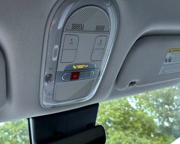 Серый Хендай Ioniq 5, объемом двигателя 0 л и пробегом 68 тыс. км за 24000 $, фото 26 на Automoto.ua