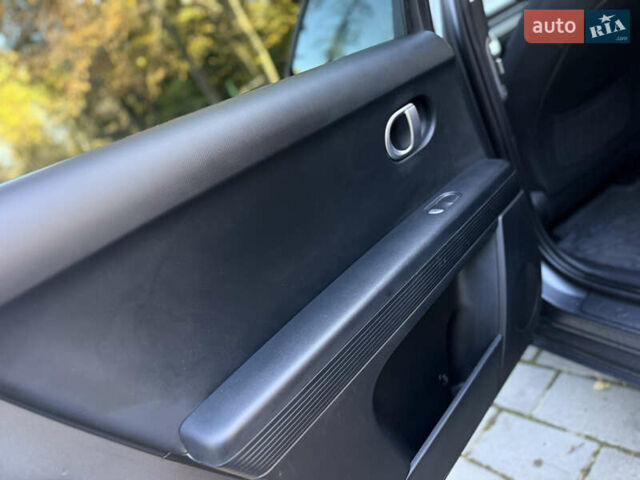 Серый Хендай Ioniq 5, объемом двигателя 0 л и пробегом 158 тыс. км за 19900 $, фото 74 на Automoto.ua