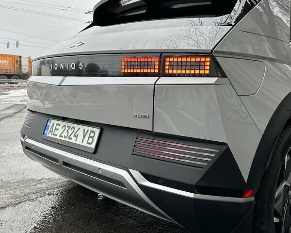 Сірий Хендай Ioniq 5, об'ємом двигуна 0 л та пробігом 22 тис. км за 32300 $, фото 9 на Automoto.ua