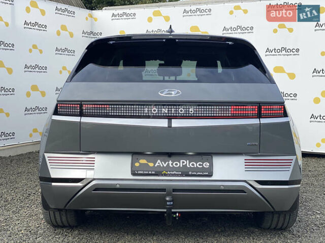 Серый Хендай Ioniq 5, объемом двигателя 0 л и пробегом 130 тыс. км за 28200 $, фото 185 на Automoto.ua