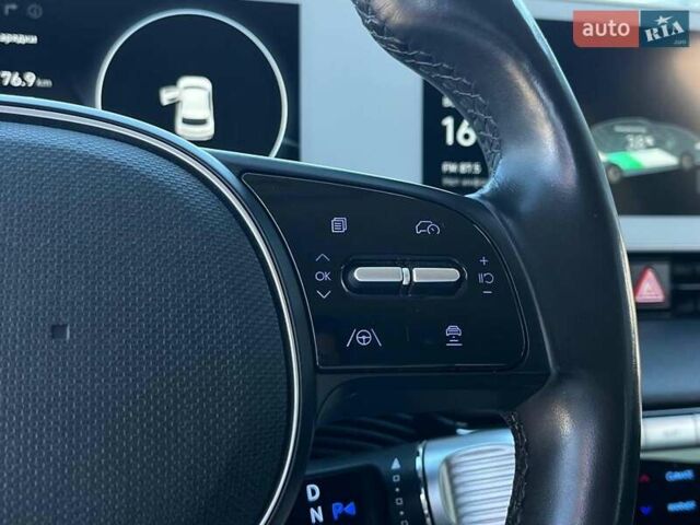 Серый Хендай Ioniq 5, объемом двигателя 0 л и пробегом 34 тыс. км за 26740 $, фото 37 на Automoto.ua