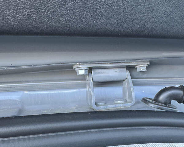 Сірий Хендай Ioniq 5, об'ємом двигуна 0 л та пробігом 93 тис. км за 28200 $, фото 9 на Automoto.ua