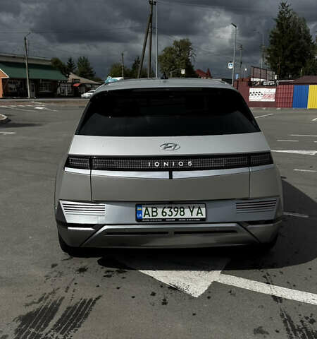 Серый Хендай Ioniq 5, объемом двигателя 0 л и пробегом 57 тыс. км за 31999 $, фото 3 на Automoto.ua