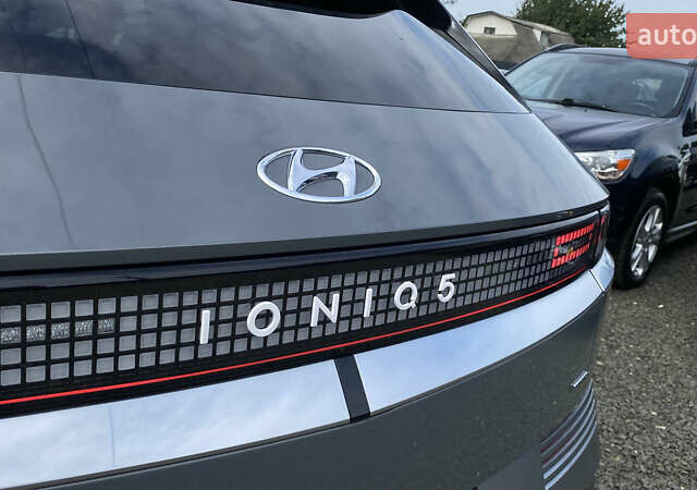 Серый Хендай Ioniq 5, объемом двигателя 0 л и пробегом 130 тыс. км за 28200 $, фото 32 на Automoto.ua