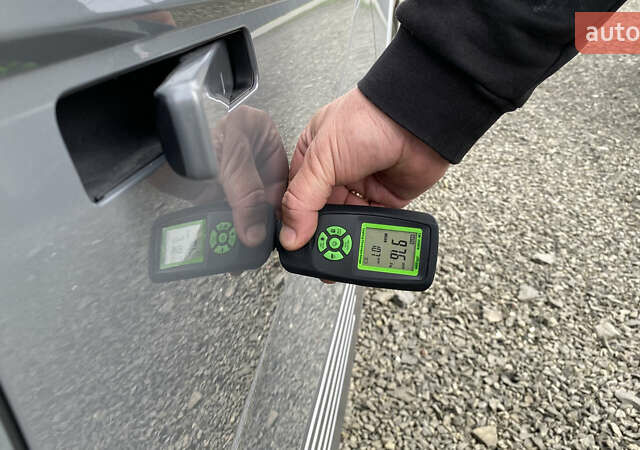 Серый Хендай Ioniq 5, объемом двигателя 0 л и пробегом 130 тыс. км за 28200 $, фото 110 на Automoto.ua