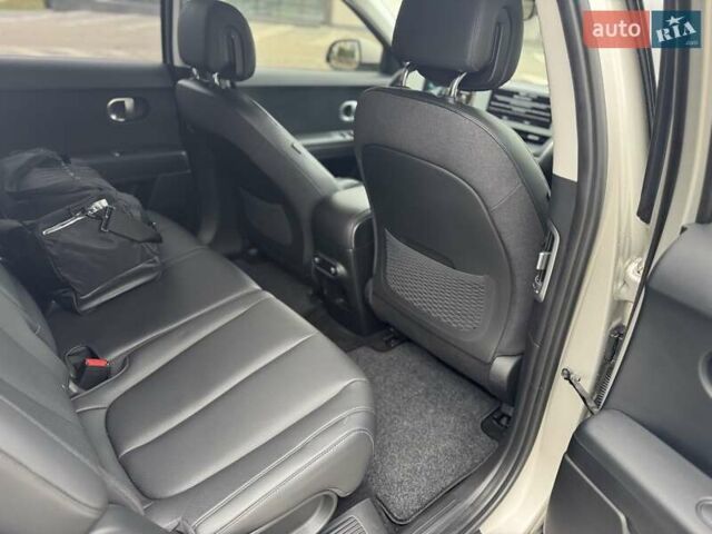 Сірий Хендай Ioniq 5, об'ємом двигуна 0 л та пробігом 11 тис. км за 30999 $, фото 15 на Automoto.ua