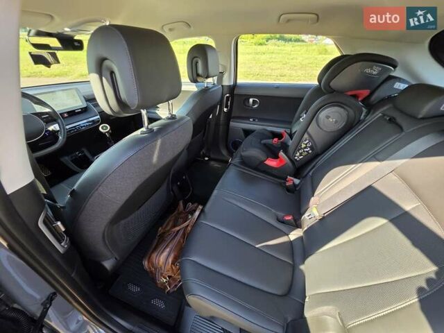 Серый Хендай Ioniq 5, объемом двигателя 0 л и пробегом 49 тыс. км за 37000 $, фото 25 на Automoto.ua