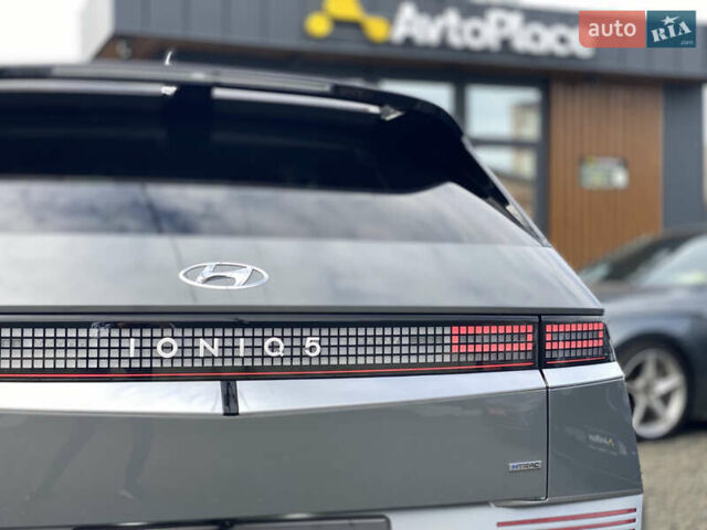 Серый Хендай Ioniq 5, объемом двигателя 0 л и пробегом 130 тыс. км за 28200 $, фото 29 на Automoto.ua