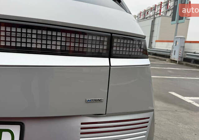 Серый Хендай Ioniq 5, объемом двигателя 0 л и пробегом 47 тыс. км за 29500 $, фото 69 на Automoto.ua