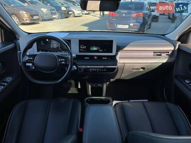 Серый Хендай Ioniq 5, объемом двигателя 0 л и пробегом 34 тыс. км за 26740 $, фото 25 на Automoto.ua