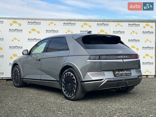 Серый Хендай Ioniq 5, объемом двигателя 0 л и пробегом 130 тыс. км за 28200 $, фото 186 на Automoto.ua