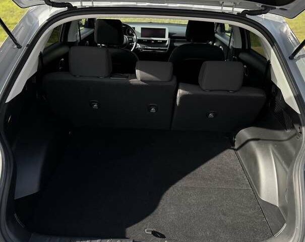 Серый Хендай Ioniq 5, объемом двигателя 0 л и пробегом 57 тыс. км за 25800 $, фото 27 на Automoto.ua