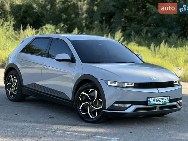 Серый Хендай Ioniq 5, объемом двигателя 0 л и пробегом 70 тыс. км за 27500 $, фото 11 на Automoto.ua