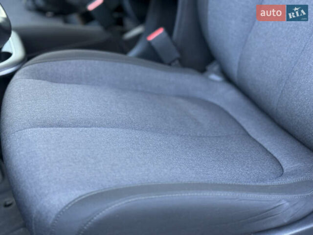 Серый Хендай Ioniq 5, объемом двигателя 0 л и пробегом 151 тыс. км за 21450 $, фото 41 на Automoto.ua