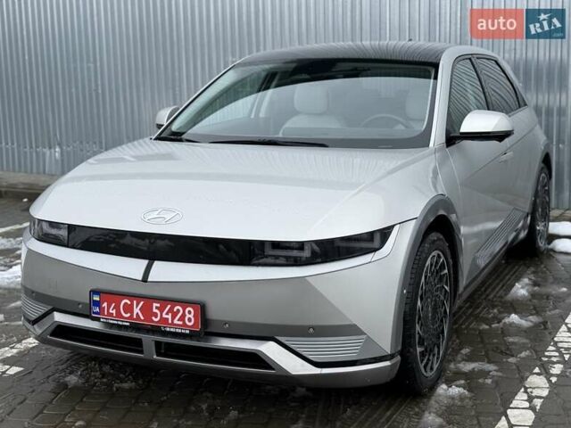 Серый Хендай Ioniq 5, объемом двигателя 0 л и пробегом 62 тыс. км за 31700 $, фото 1 на Automoto.ua