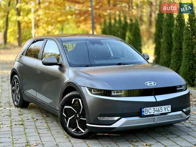 Серый Хендай Ioniq 5, объемом двигателя 0 л и пробегом 151 тыс. км за 21450 $, фото 3 на Automoto.ua