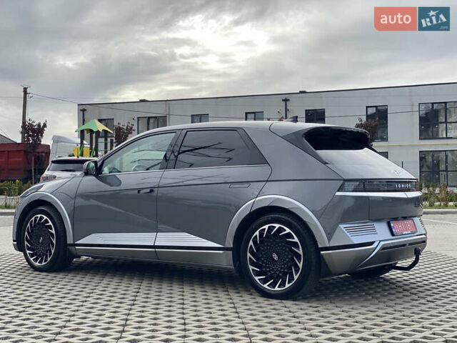 Серый Хендай Ioniq 5, объемом двигателя 0 л и пробегом 130 тыс. км за 28200 $, фото 152 на Automoto.ua