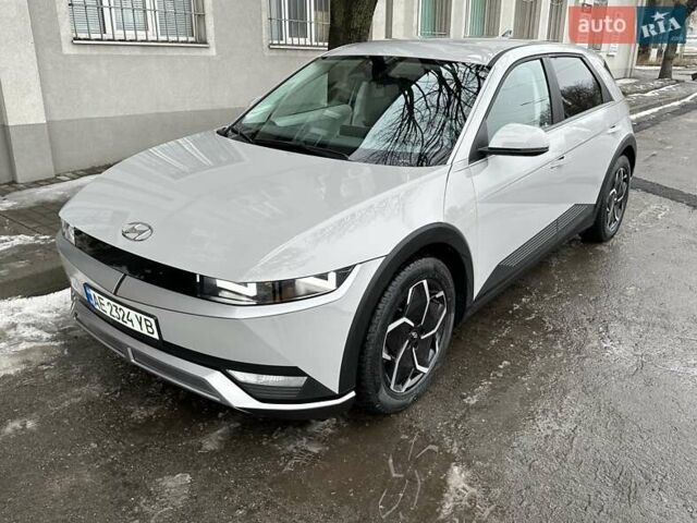 Серый Хендай Ioniq 5, объемом двигателя 0 л и пробегом 22 тыс. км за 26000 $, фото 4 на Automoto.ua