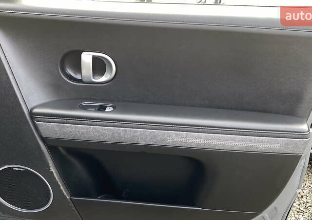 Серый Хендай Ioniq 5, объемом двигателя 0 л и пробегом 130 тыс. км за 28200 $, фото 99 на Automoto.ua