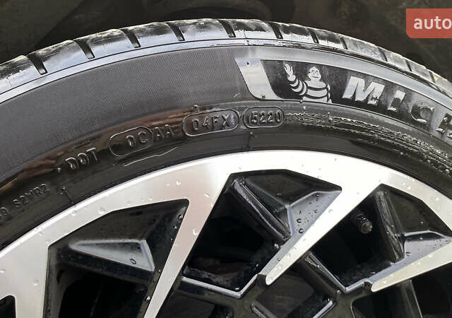 Серый Хендай Ioniq 5, объемом двигателя 0 л и пробегом 130 тыс. км за 28200 $, фото 43 на Automoto.ua