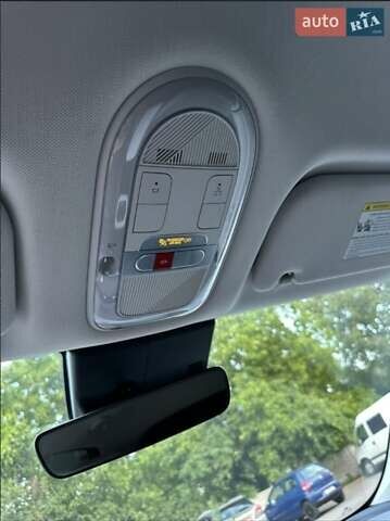 Серый Хендай Ioniq 5, объемом двигателя 0 л и пробегом 68 тыс. км за 24000 $, фото 6 на Automoto.ua