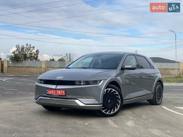 Серый Хендай Ioniq 5, объемом двигателя 0 л и пробегом 130 тыс. км за 28200 $, фото 168 на Automoto.ua