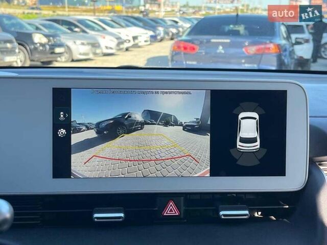 Серый Хендай Ioniq 5, объемом двигателя 0 л и пробегом 34 тыс. км за 26740 $, фото 30 на Automoto.ua