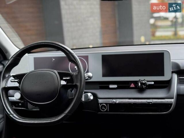 Сірий Хендай Ioniq 5, об'ємом двигуна 0 л та пробігом 43 тис. км за 28900 $, фото 45 на Automoto.ua