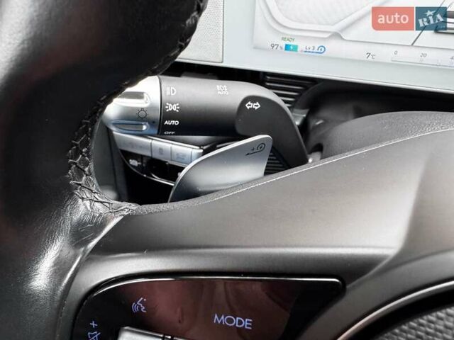 Сірий Хендай Ioniq 5, об'ємом двигуна 0 л та пробігом 43 тис. км за 28900 $, фото 65 на Automoto.ua