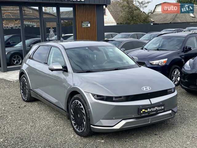 Серый Хендай Ioniq 5, объемом двигателя 0 л и пробегом 130 тыс. км за 28200 $, фото 14 на Automoto.ua