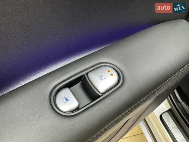 Сірий Хендай Ioniq 5, об'ємом двигуна 0 л та пробігом 59 тис. км за 30900 $, фото 97 на Automoto.ua