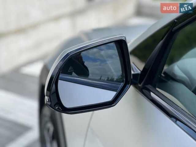 Сірий Хендай Ioniq 5, об'ємом двигуна 0 л та пробігом 11 тис. км за 33999 $, фото 6 на Automoto.ua