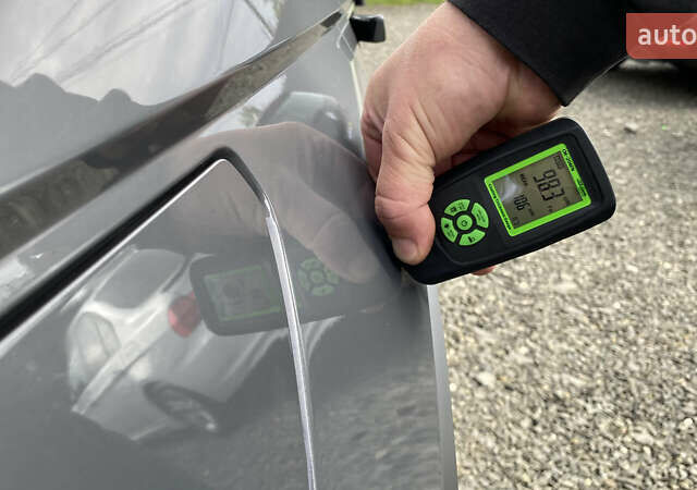 Серый Хендай Ioniq 5, объемом двигателя 0 л и пробегом 130 тыс. км за 28200 $, фото 112 на Automoto.ua