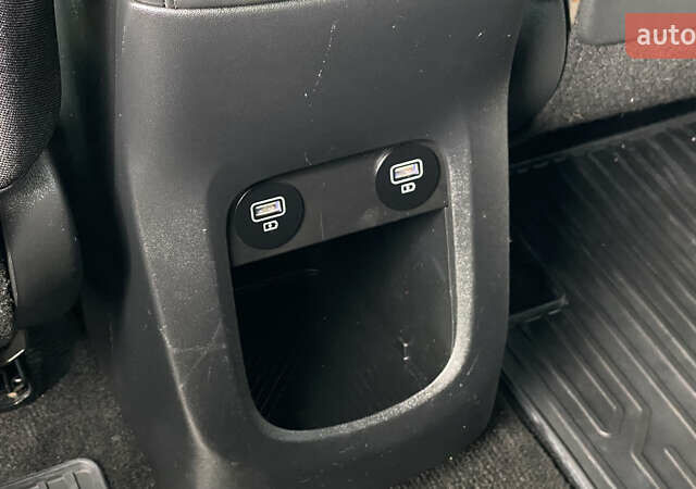 Серый Хендай Ioniq 5, объемом двигателя 0 л и пробегом 130 тыс. км за 28200 $, фото 57 на Automoto.ua