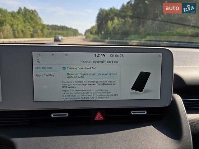 Серый Хендай Ioniq 5, объемом двигателя 0 л и пробегом 54 тыс. км за 34499 $, фото 112 на Automoto.ua
