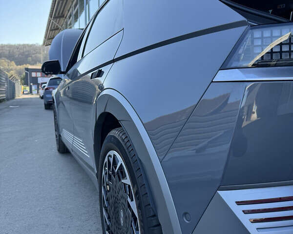 Сірий Хендай Ioniq 5, об'ємом двигуна 0 л та пробігом 93 тис. км за 28200 $, фото 11 на Automoto.ua