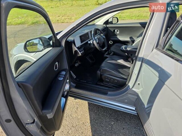 Серый Хендай Ioniq 5, объемом двигателя 0 л и пробегом 49 тыс. км за 37000 $, фото 11 на Automoto.ua