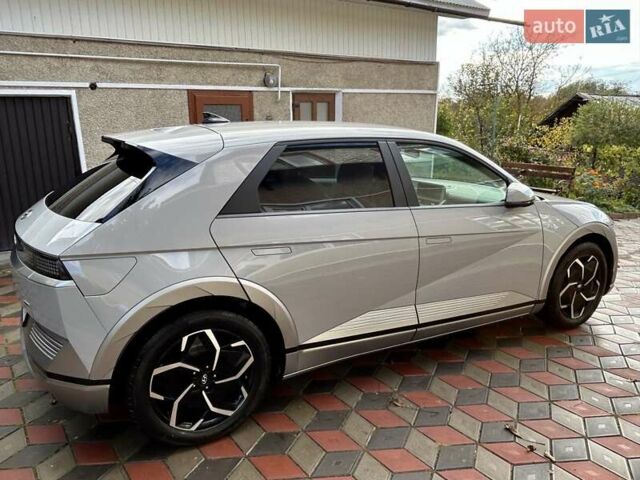 Сірий Хендай Ioniq 5, об'ємом двигуна 0 л та пробігом 30 тис. км за 25900 $, фото 14 на Automoto.ua