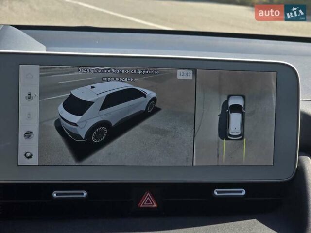 Серый Хендай Ioniq 5, объемом двигателя 0 л и пробегом 54 тыс. км за 34499 $, фото 105 на Automoto.ua