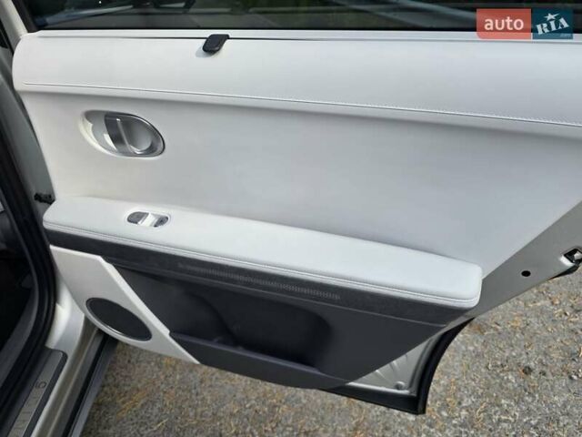 Сірий Хендай Ioniq 5, об'ємом двигуна 0 л та пробігом 35 тис. км за 36699 $, фото 52 на Automoto.ua
