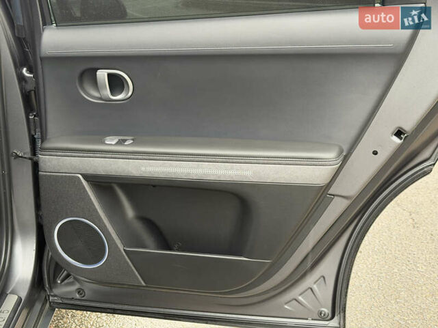 Сірий Хендай Ioniq 5, об'ємом двигуна 0 л та пробігом 65 тис. км за 34999 $, фото 87 на Automoto.ua