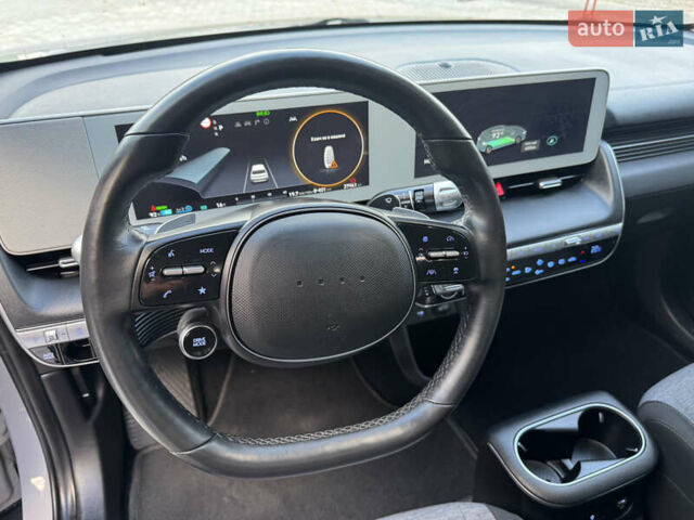 Хендай Ioniq 5 2022 в Ровно на Automoto.ua Серый Хендай Ioniq 5, объемом двигателя 0 л и пробегом 38 тыс. км за 26900 $, фото 36 на Automoto.ua