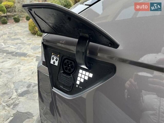 Серый Хендай Ioniq 5, объемом двигателя 0 л и пробегом 55 тыс. км за 24999 $, фото 57 на Automoto.ua