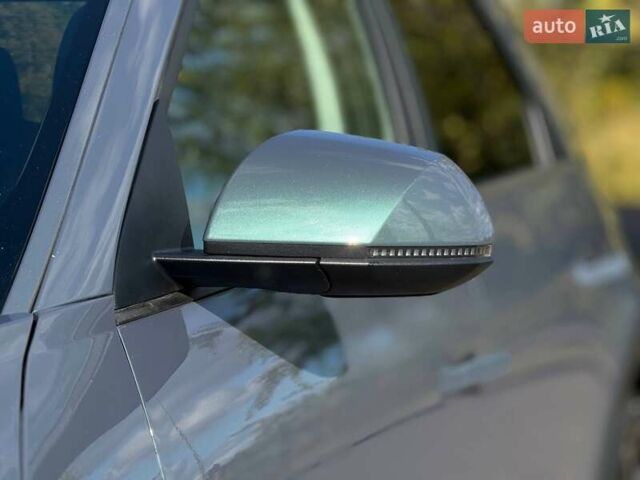 Серый Хендай Ioniq 5, объемом двигателя 0 л и пробегом 90 тыс. км за 23500 $, фото 6 на Automoto.ua