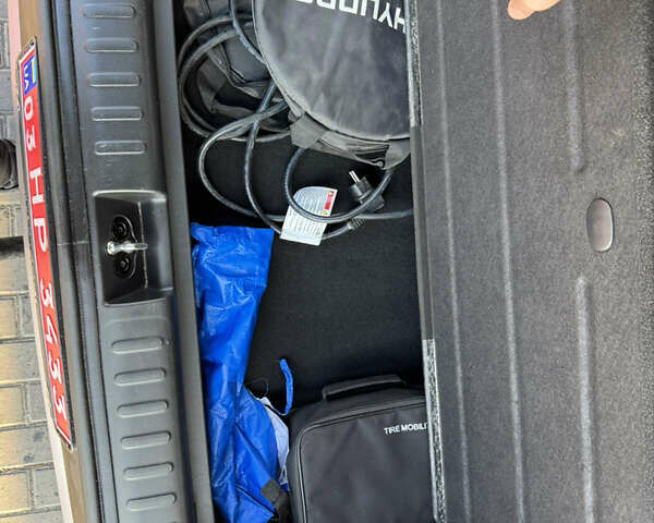 Хендай Ioniq 5 2022 в Ровно на Automoto.ua Серый Хендай Ioniq 5, объемом двигателя 0 л и пробегом 38 тыс. км за 26900 $, фото 48 на Automoto.ua