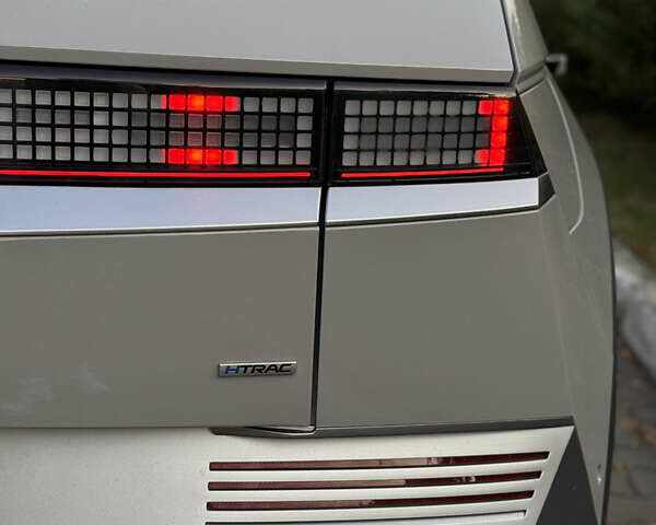 Серый Хендай Ioniq 5, объемом двигателя 0 л и пробегом 35 тыс. км за 29000 $, фото 25 на Automoto.ua